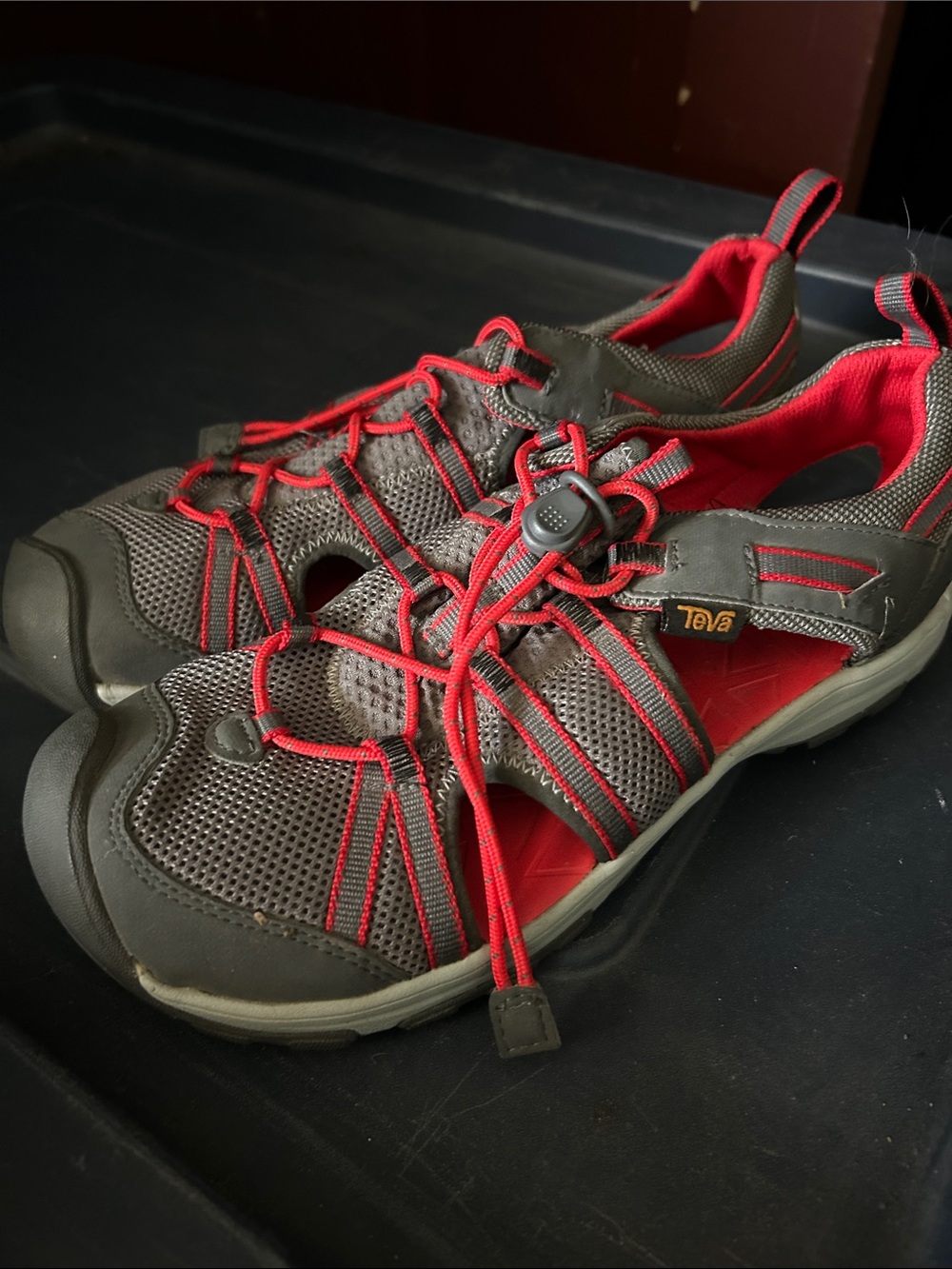 Teva women’s Gray and Red Outdoor Sandal Shoes